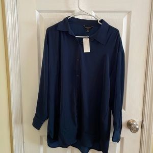 Navy long-sleeved blouse from BANANA REPUBLIC — size Large